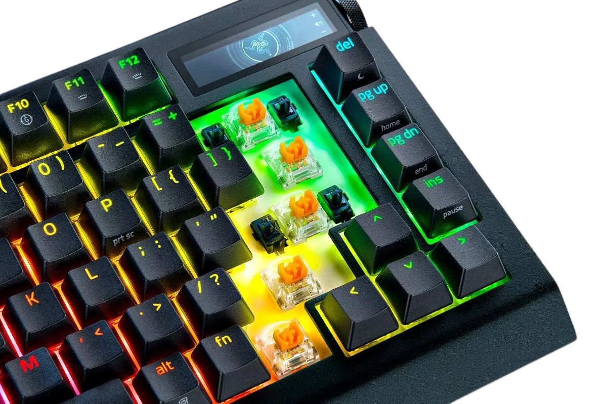 products/computers/peripherals/razer-blackwidow-v4-pro/razer-blackwidow-v4-pro-75pct-us-int/4.webp